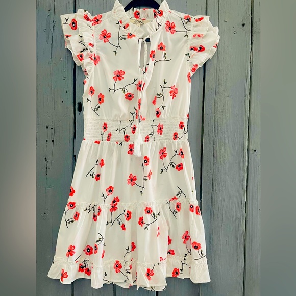hint of mint Other - Hint of Mint Romper Boho White Red Poppy NWT